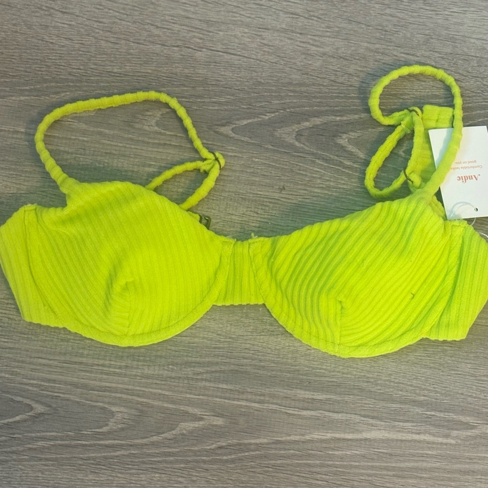 Andie Neon Green Ribbed Bikini Top Size Medium